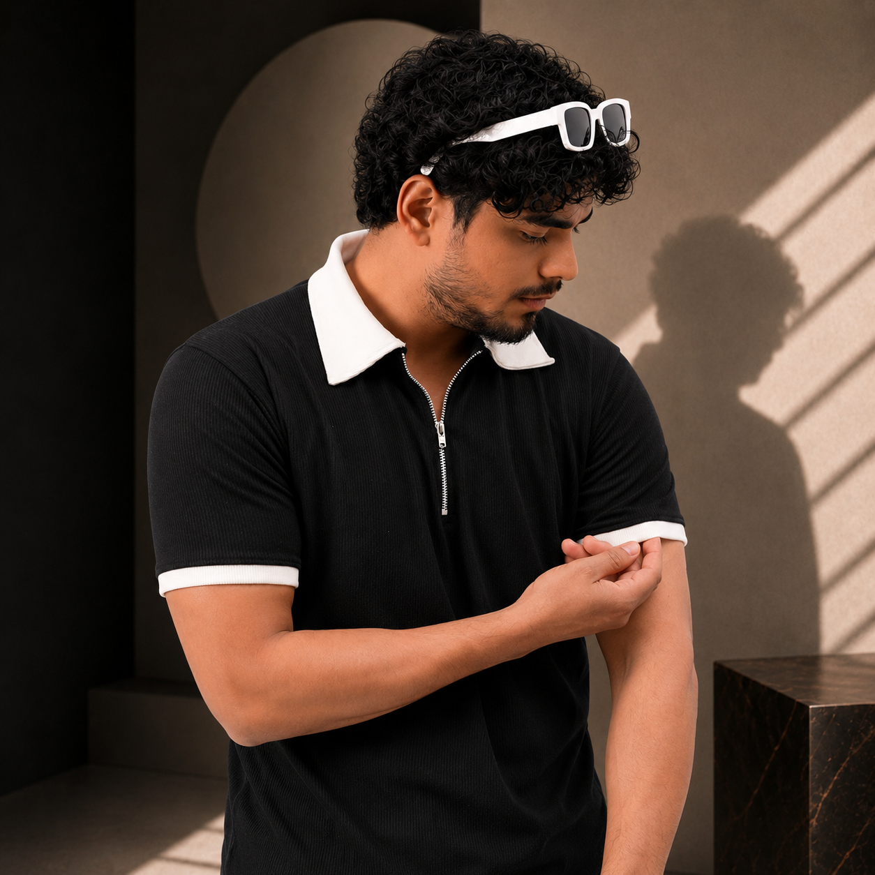 Man's Loose Fit Zipper Polo & Trouser Set - BLACK & BLACK