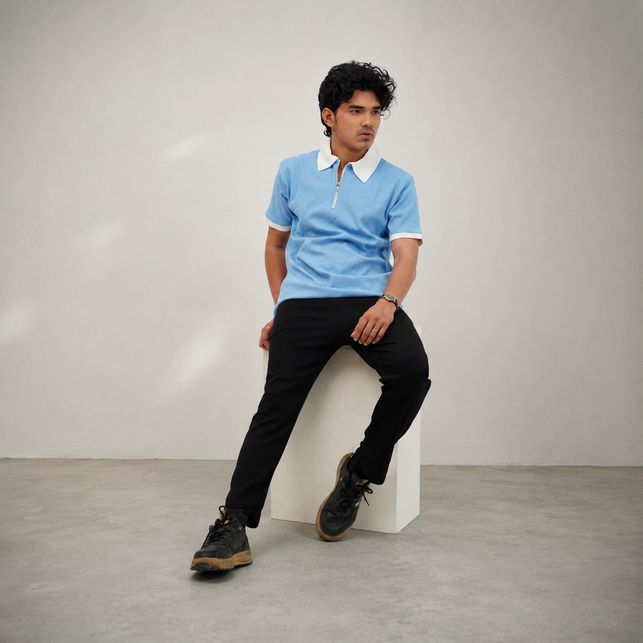 Man's Loose Fit Zipper Polo & Trouser Set - BLUE & BLACK